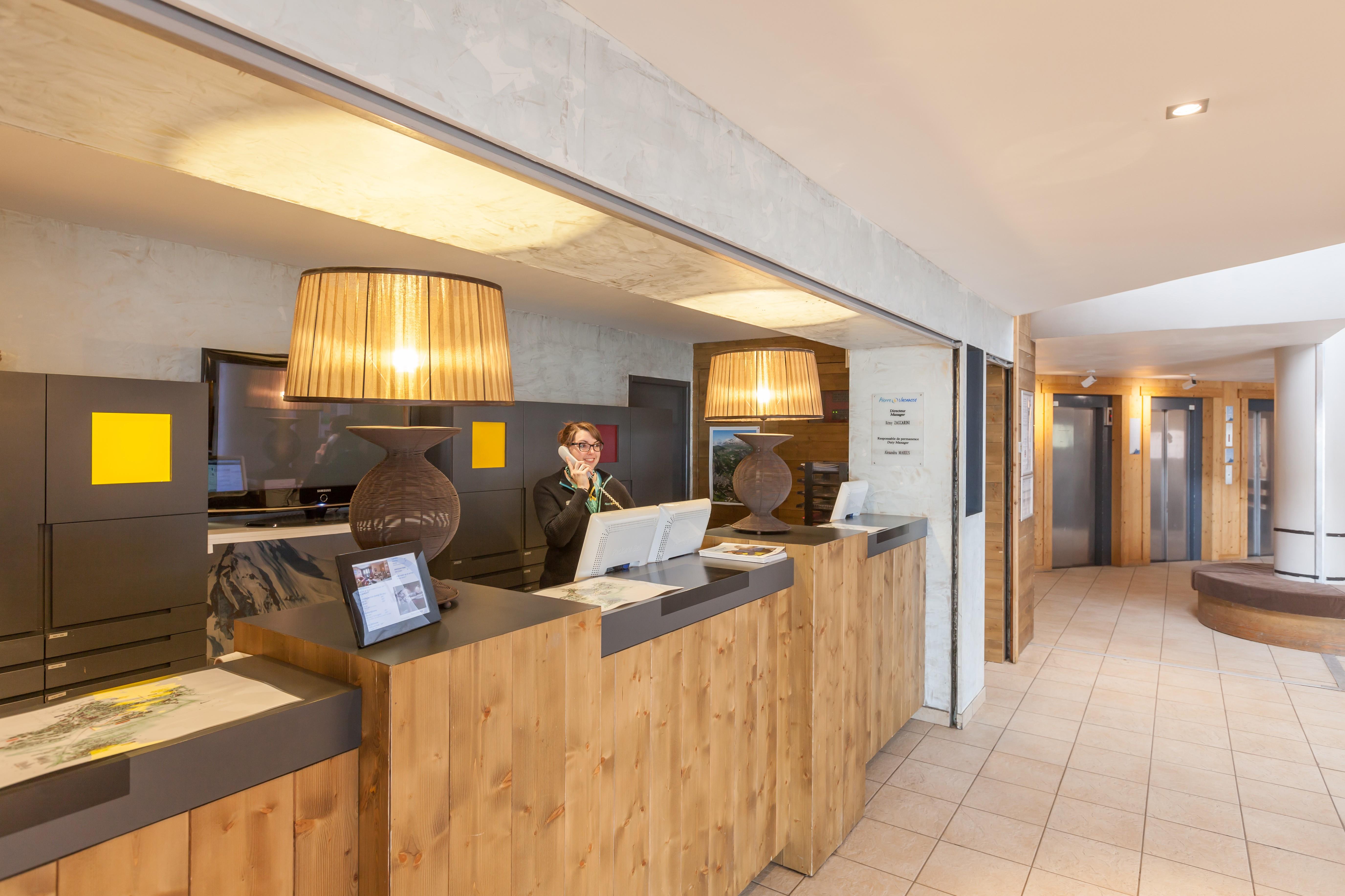 Residence Pierre & Vacances L'Ours Blanc Alpe d'Huez Exterior foto